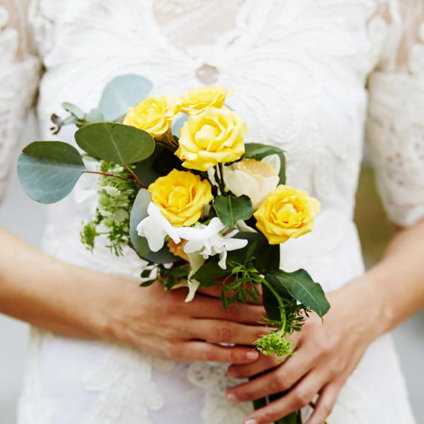 Hoa cưới màu vàng